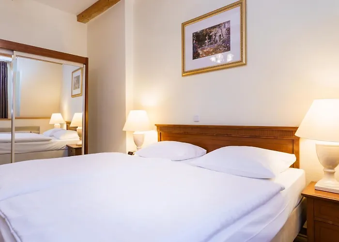 Anglicky Dvur Hotel 4*