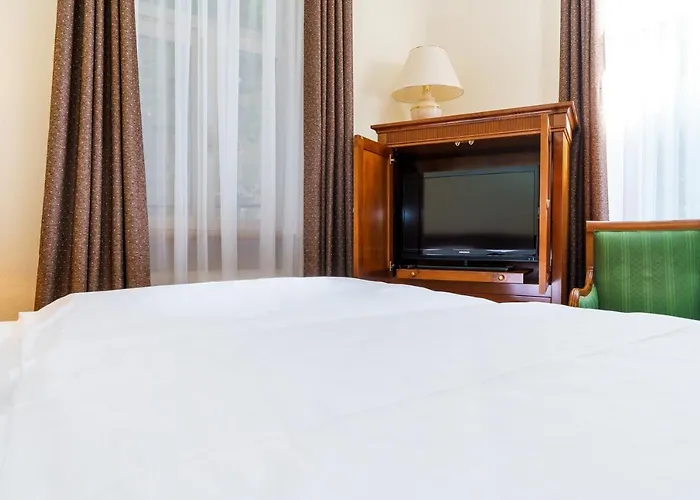 Anglicky Dvur Hotel Karlovy Vary
