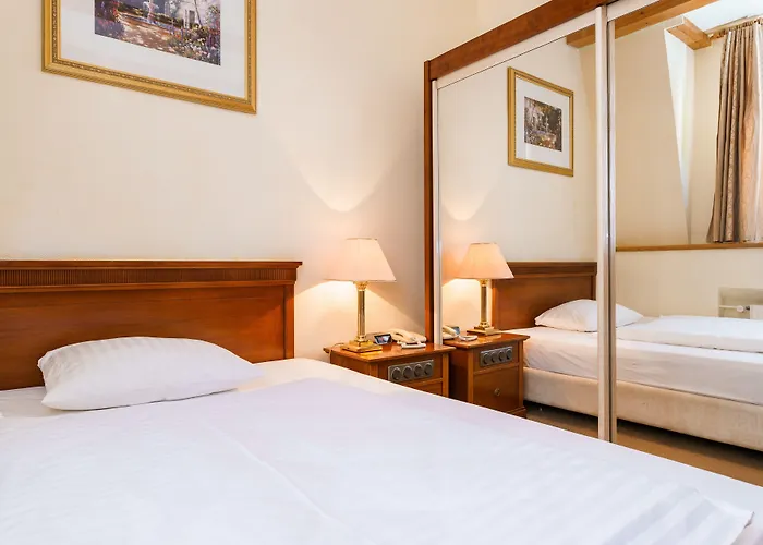 Hotel Anglicky Dvur