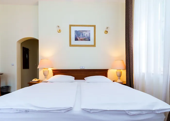 Anglicky Dvur Hotel 4*