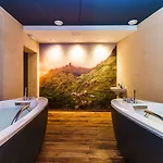 Anglicky Dvur Hotel 4*