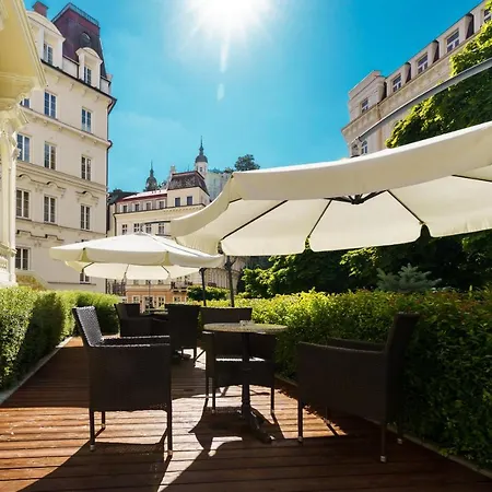 Anglicky Dvur Hotel Karlovy Vary