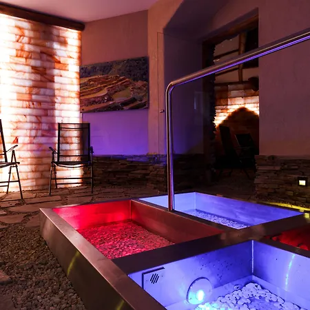 Anglicky Dvur Hotel 4*