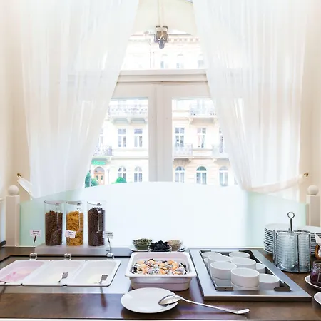 Anglicky Dvur Отель 4*